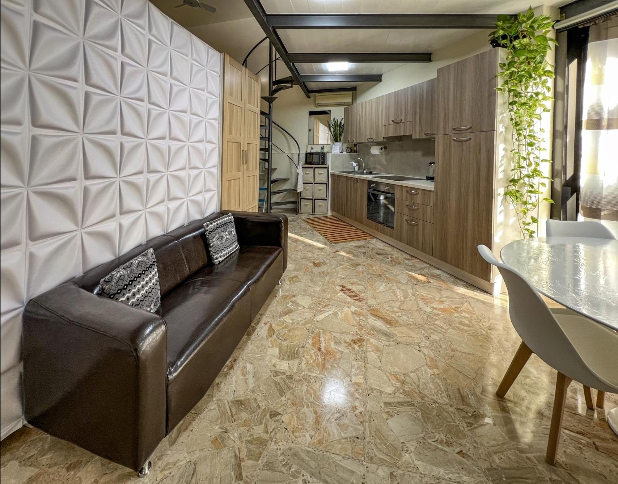 Loft32Pavia, Moderno Appartamento Di 60Mq In Zona Stazione ภายนอก รูปภาพ
